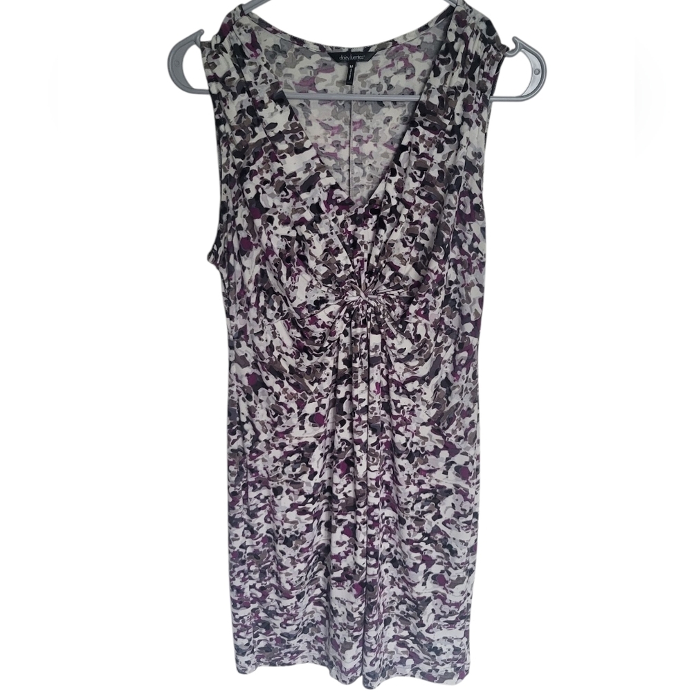 Daisy Fuentes Monochrome Floral Top